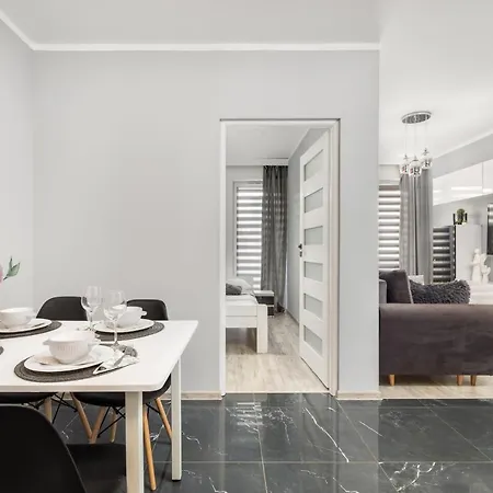 Modern Kapitanski Mostek By Renters Apartamento *