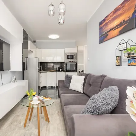 Modern Kapitanski Mostek By Renters Apartamento *